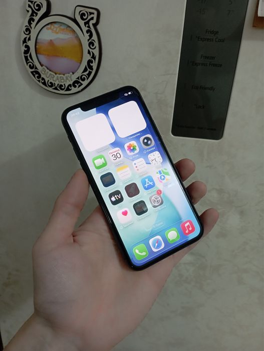 IPhone 11 Pro 256GB в идеале