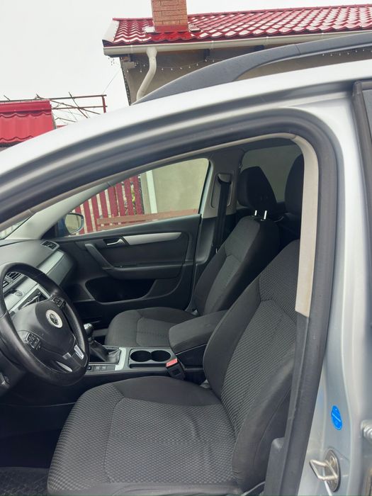 Volkswagen PASSAT B7 din 2011