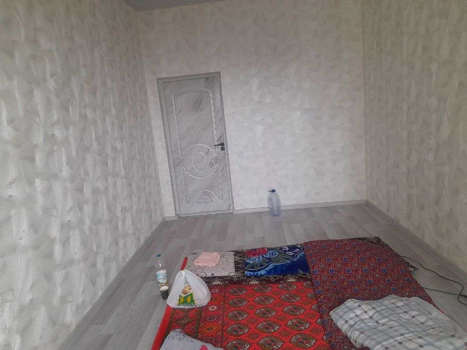 Bek baraka turar joyda joylashgan yangi dom 1 xonali