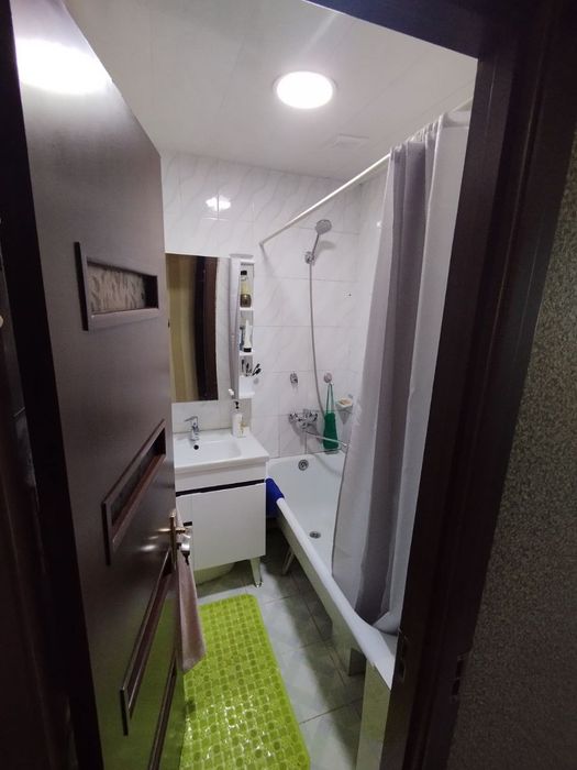 Кибрай тумани салар шахарчаси селекция 4 хона квартира