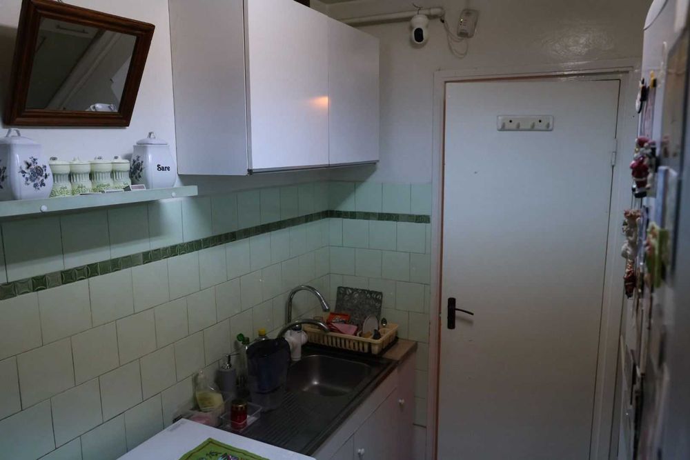 Închiriez apartament 2 camere zona apusului