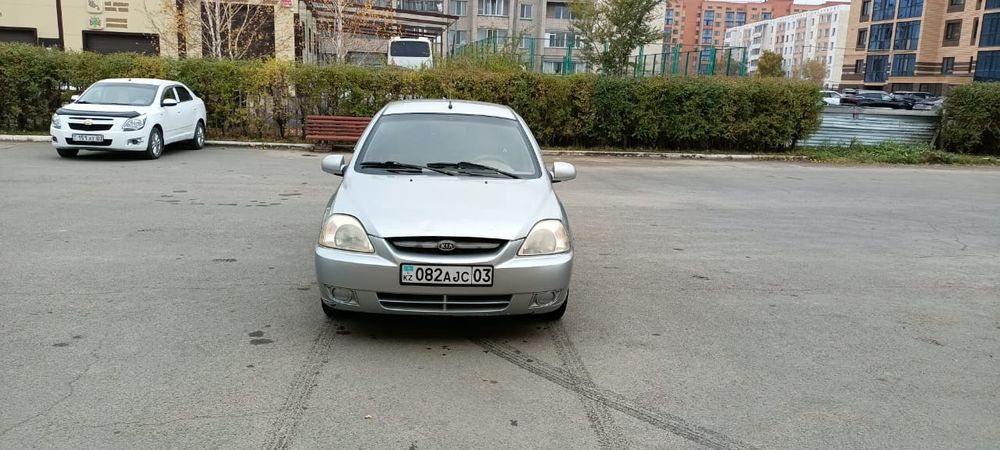 Продам авто KiA Rio 2005г.