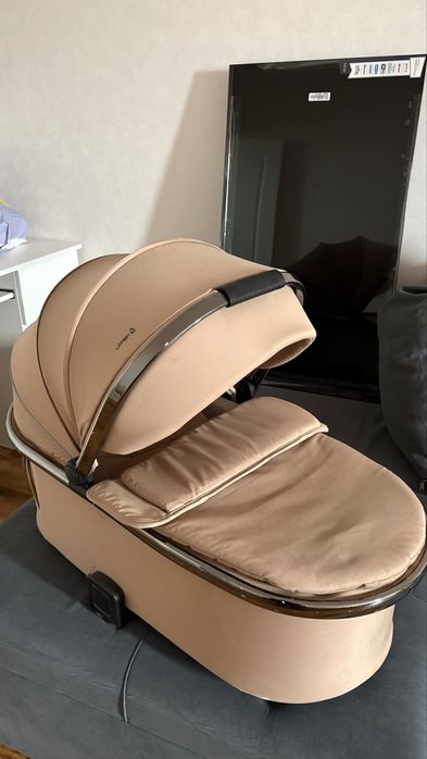 Коляска Luxmom 777 3в1