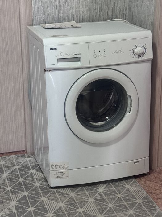 Продам стиральную машинку