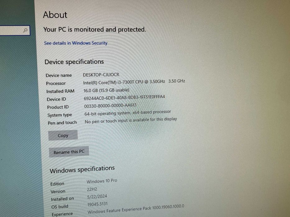 Sistem Lenovo mic I3 7300T, 16Gb 256 SSD Wi Fi LCD 22 inchi tast mouse