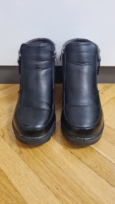 Ghete din piele naturala imblanite 36