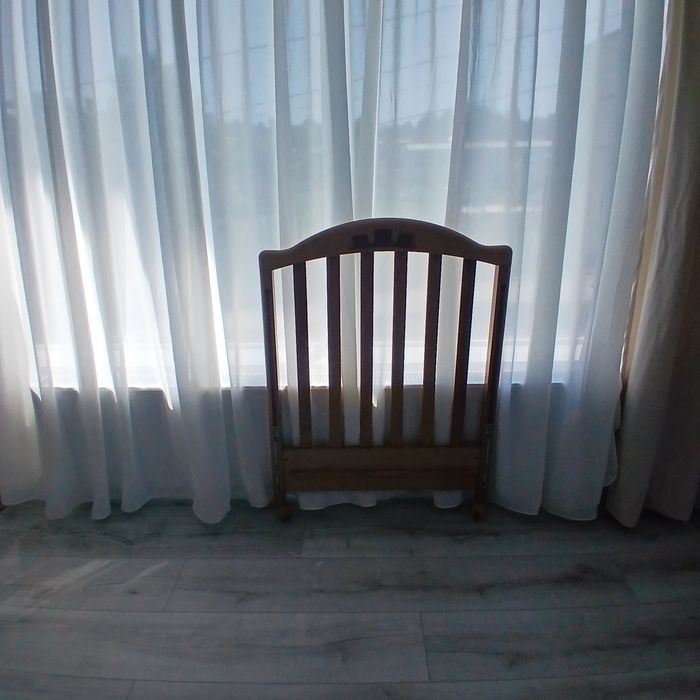 Vând pătuț copii