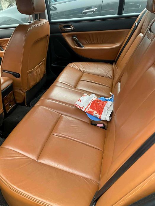 Продавам Peugeot 607