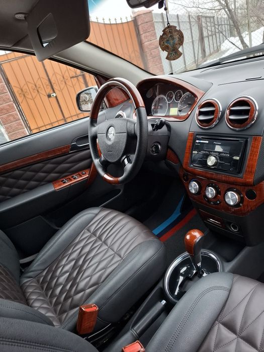 Автомобиль Ravon R3