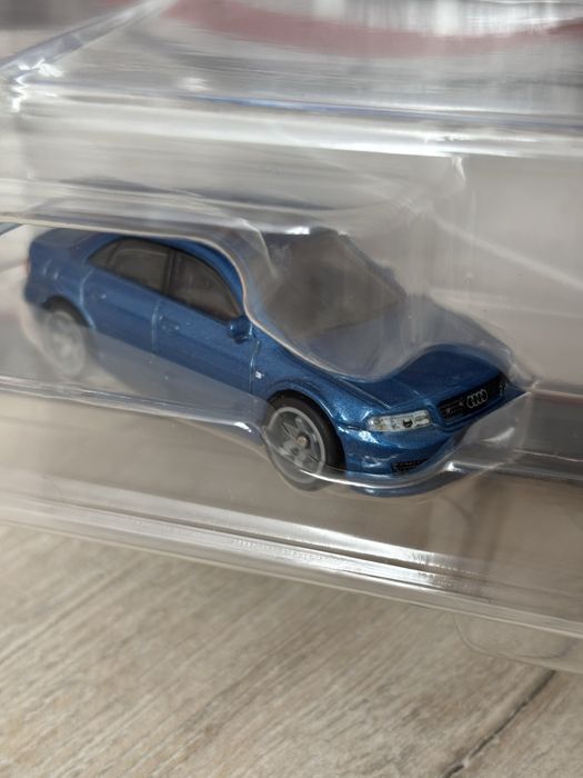Hot wheels premium