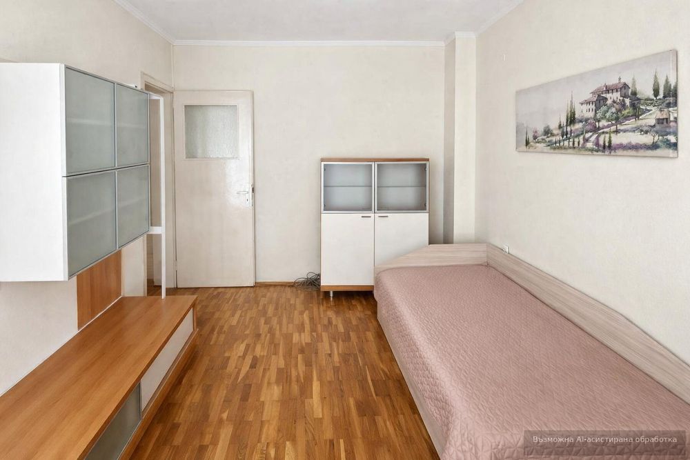 Тристаен апартамент  в гр.Варна, Окръжна болница!