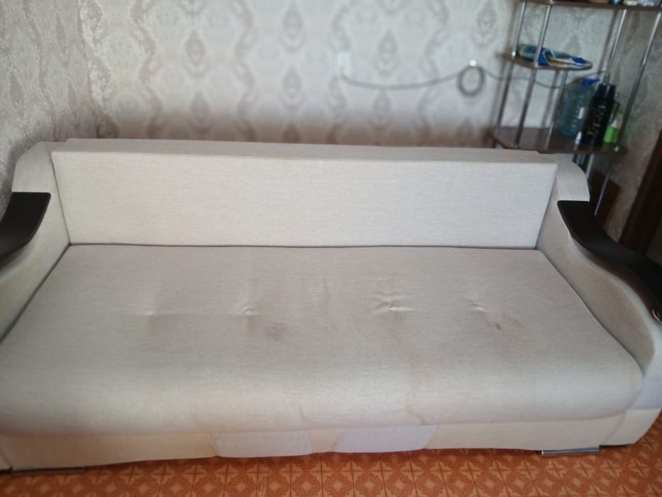 Продам диван в хорошем состоянии