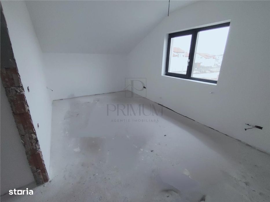 Duplex spatios - bucatarie inchisa - personalizare interioara