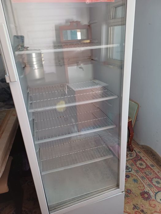 Продаю холодильник