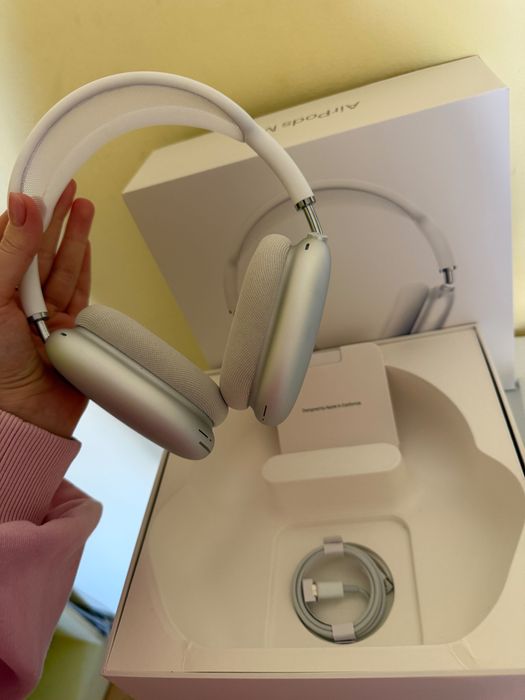 Apple AirPods Max (Silver)