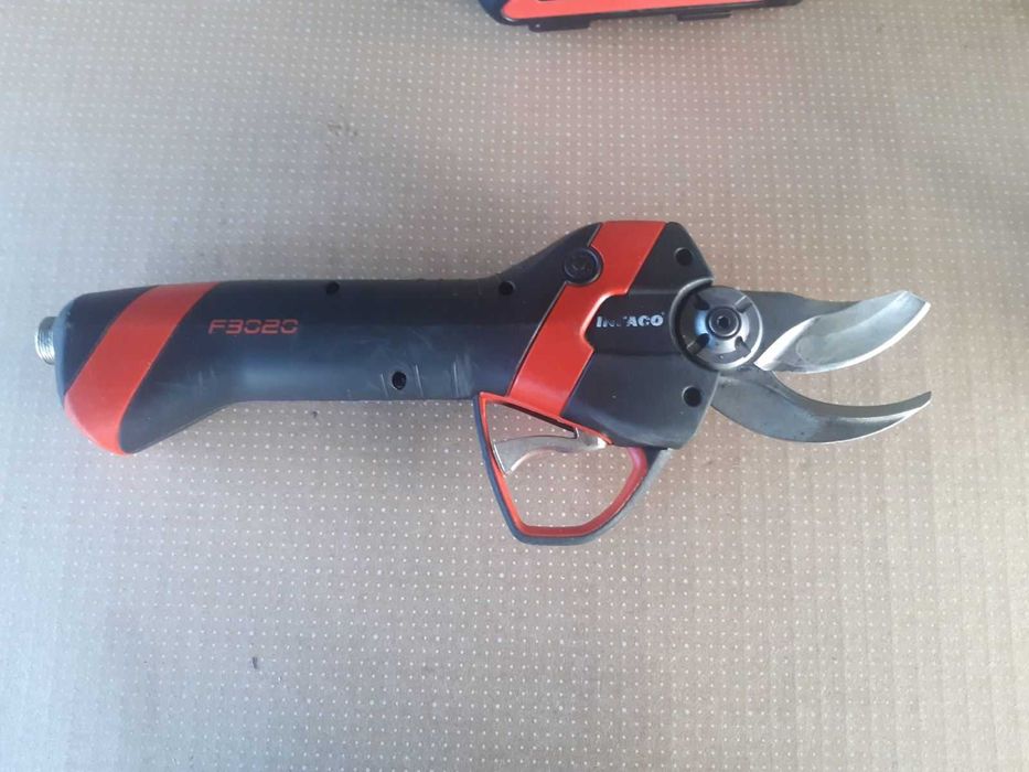 INFACO F3020 Акумулаторна  ножица