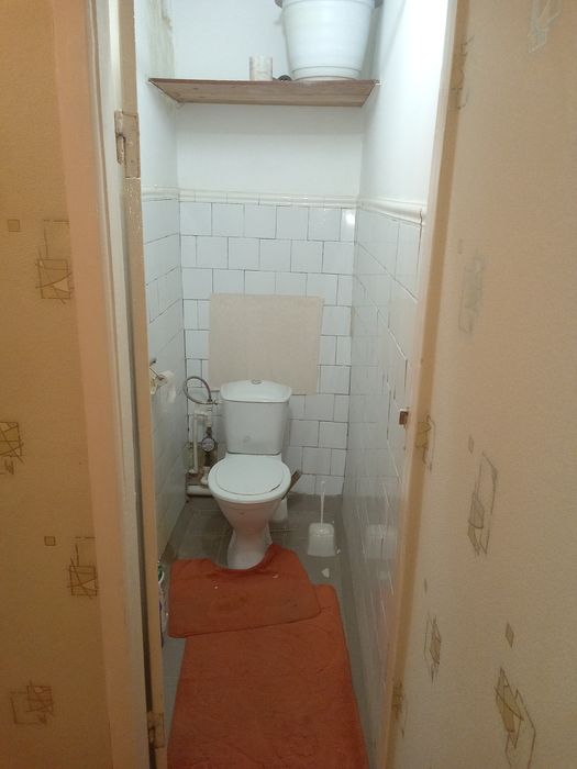 Продам 4-комнатную квартиру