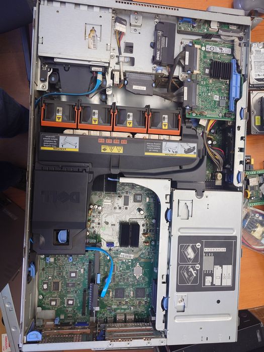 Server Dell PowerEdge 2950 R4