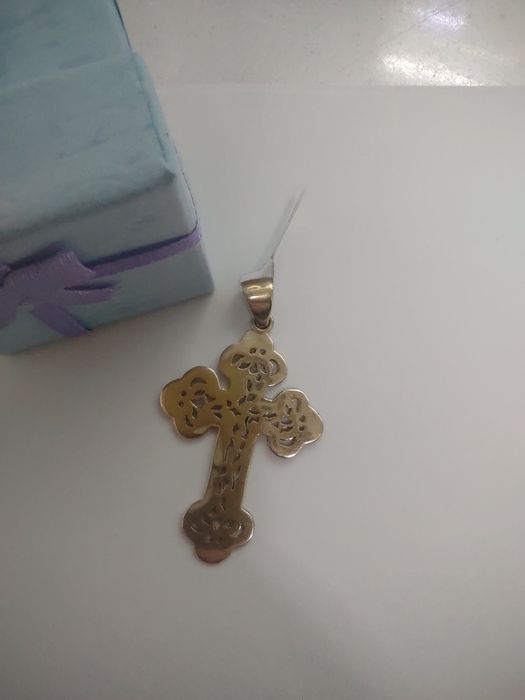 Pandantiv cruce cu flori aur 14k (efn)