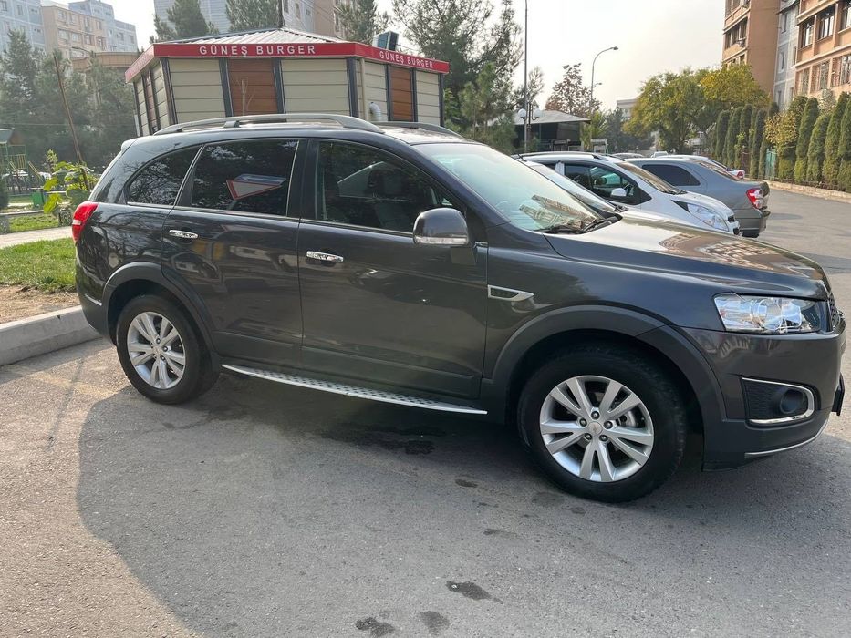 Продам ,Captiva 3.2 Первые руки без дтп