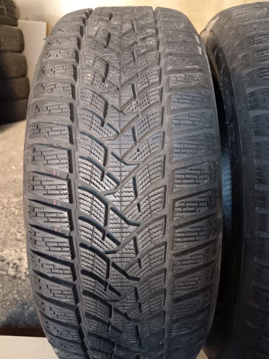 Set 2 anvelope iarna 215/55/17 Dunlop dot 2022