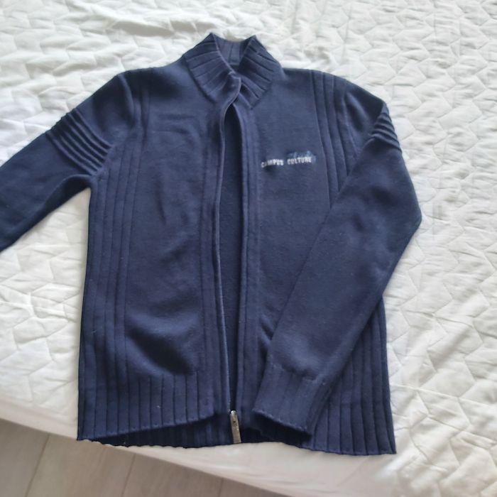 Кофта темно синего цвета