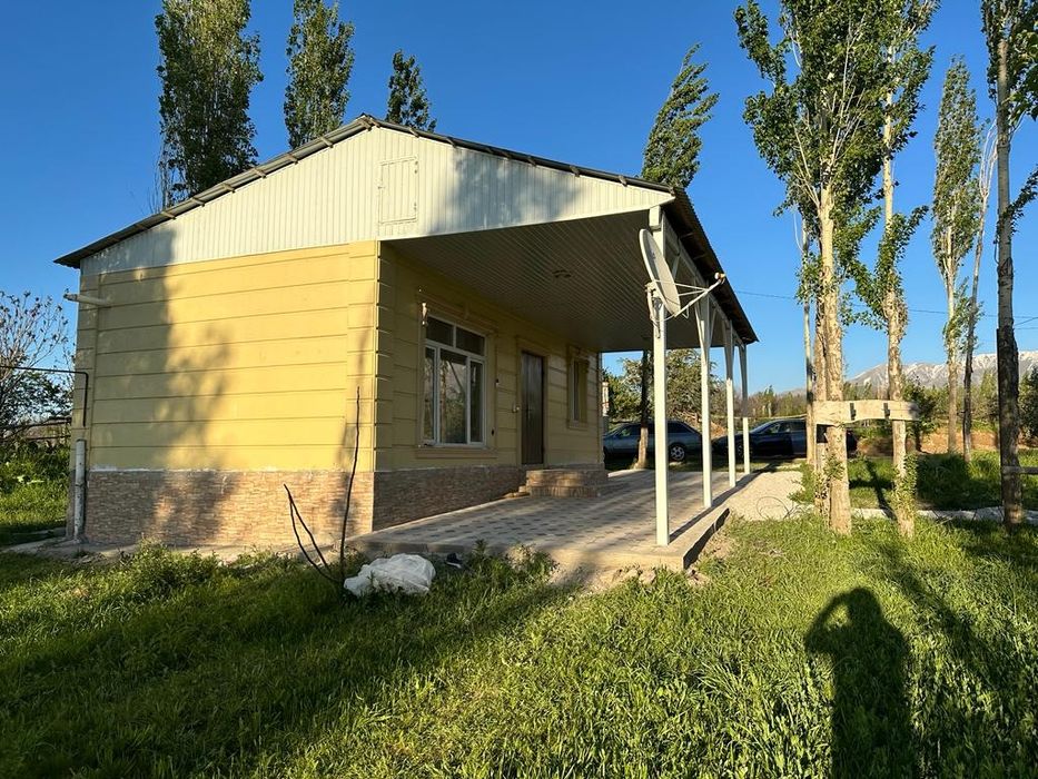 Участок с домиком