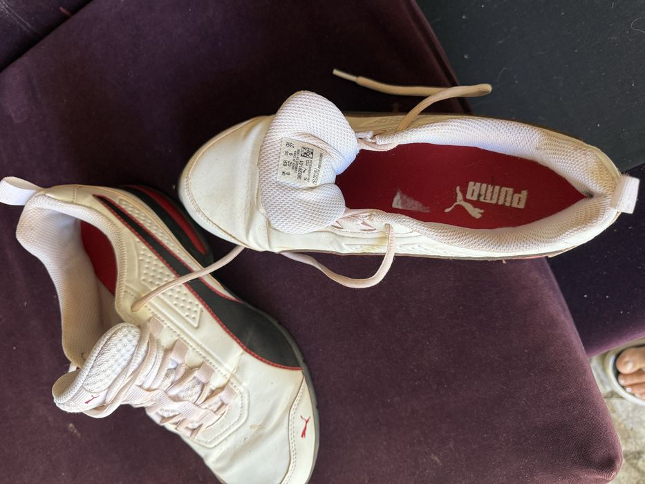 Маратонки PUMA номер 42