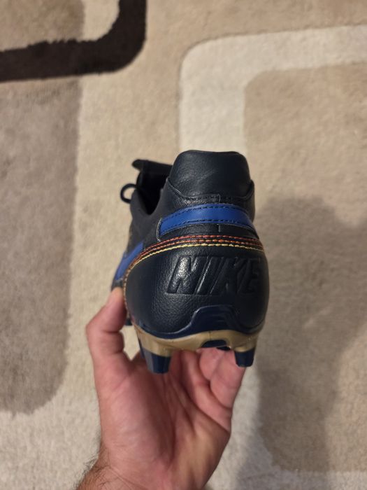 Vand ghete de fotbal Nike R10 Ronaldinho in stare foarte buna