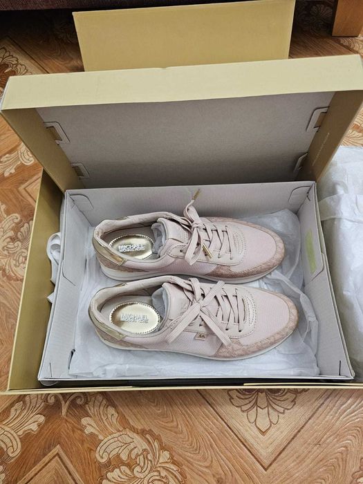 Michael Kors размер 6,5М