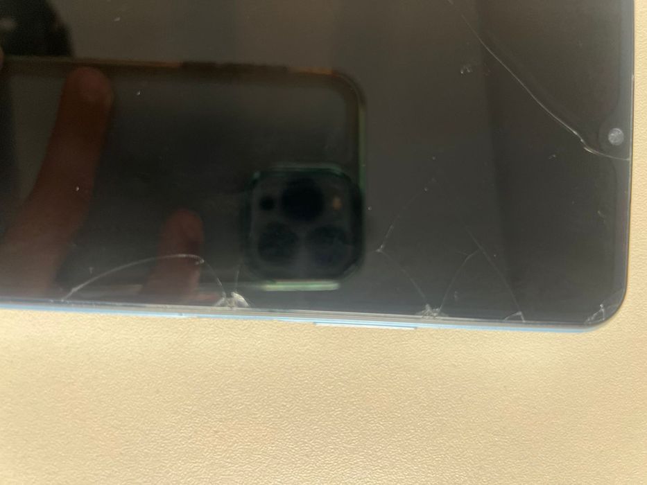 Пр Vivo y33s 128gb/Оригинал/срочно