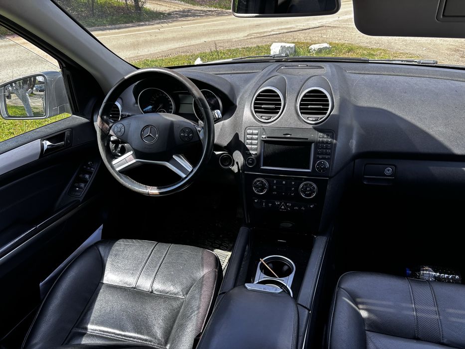 Мерцедес МЛ300ЦДИ