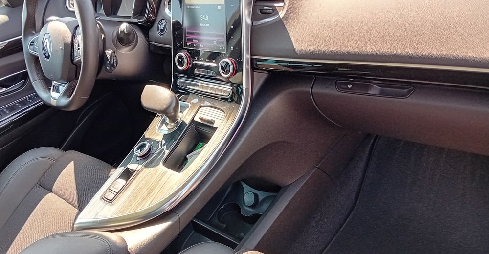Renault Espace V/160 CP/7 locuri/trapă panoramică/hud/bose/Înmatriculat