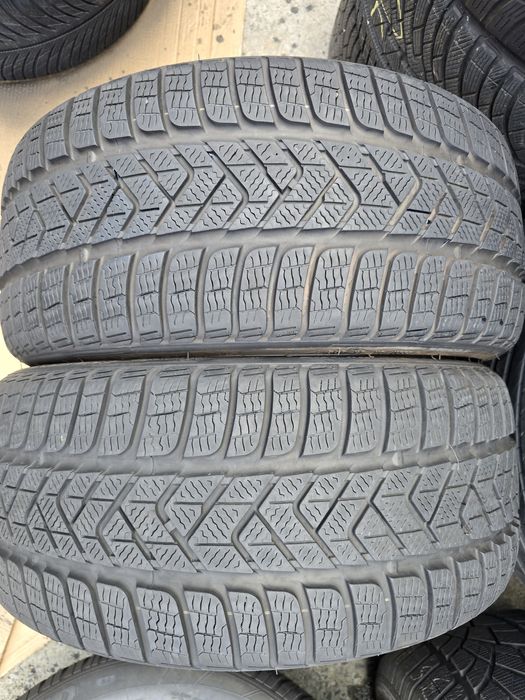 Anvelope iarna noi 235 35 19