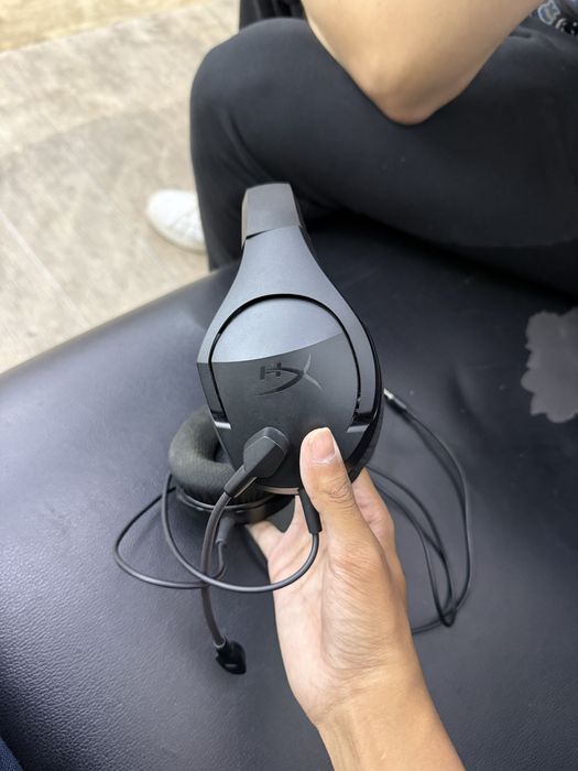 Продам игровые наушники HyperX