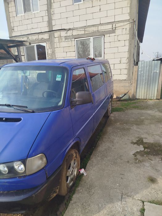 Vând VW t4 caravelle