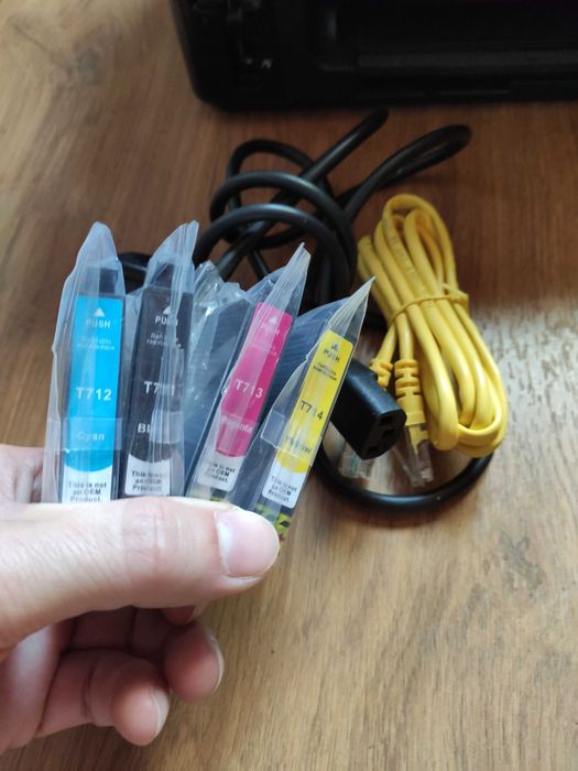 EPSON C363A - Цветен мастилен Принтер, Скенер, Копир и FAX +2 мастила