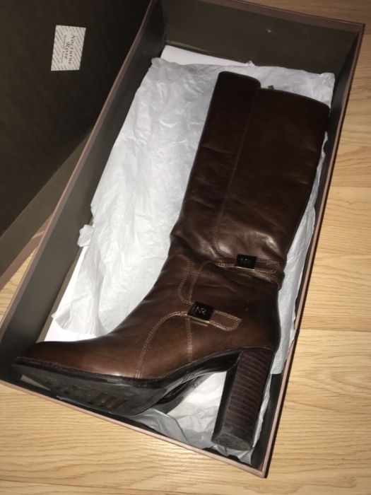 Зимние сапоги))