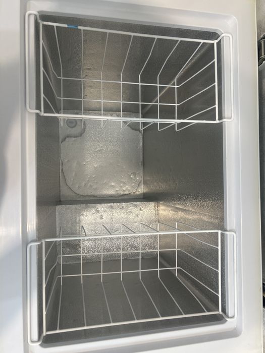 Продам ларь Midea