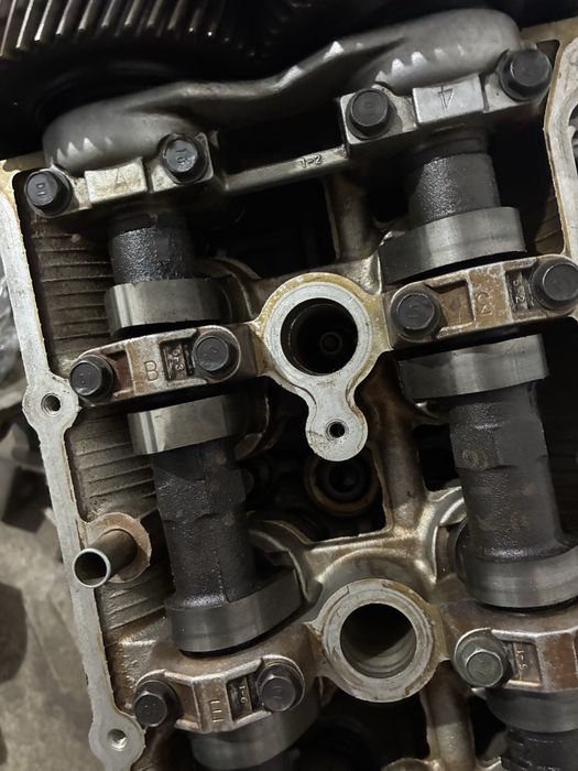 Mazda mx 3.      2.0 V6