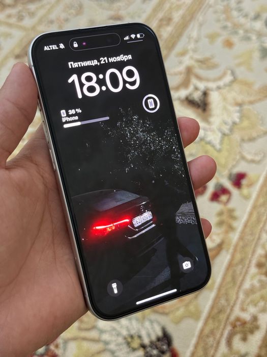 Iphone 16 256гб 92 емкость коробка нету