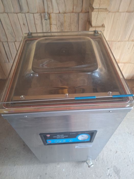 Maşină de vidat   Maxima Deluxe Vacuum Packing Machine,    5.300 Ron