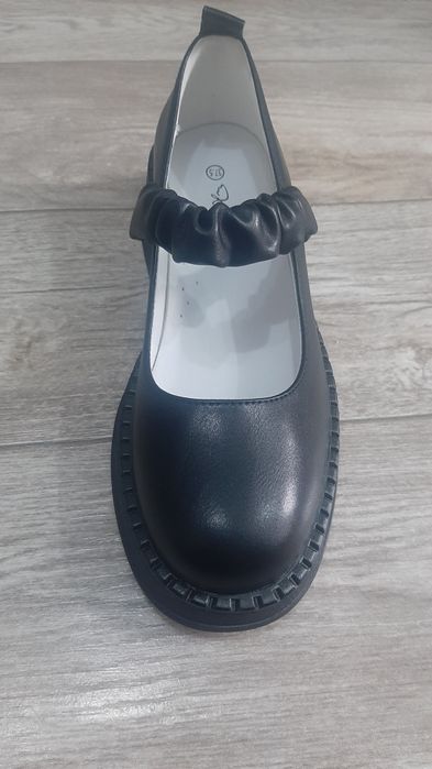 Туфли школьные для девочки