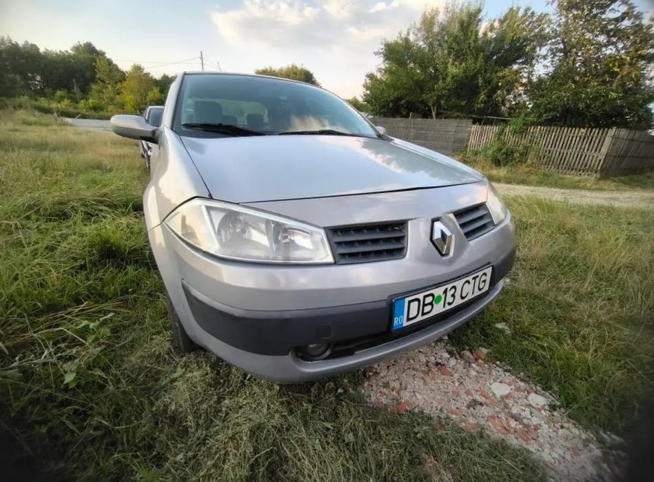 RENAULT Megane