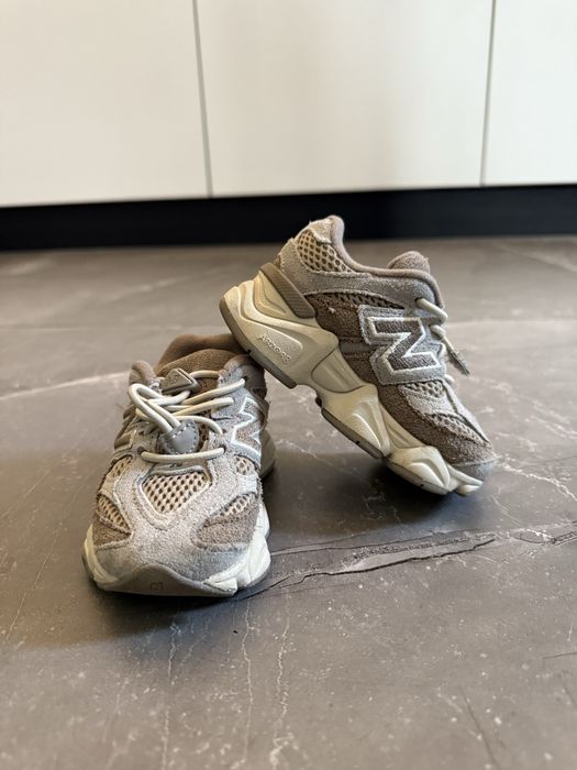 New balance 9060 бежови