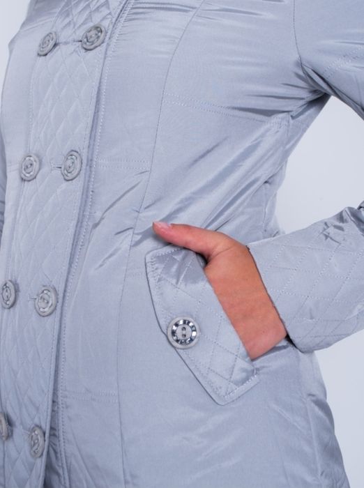 Теплый плащ с песцовым воротом