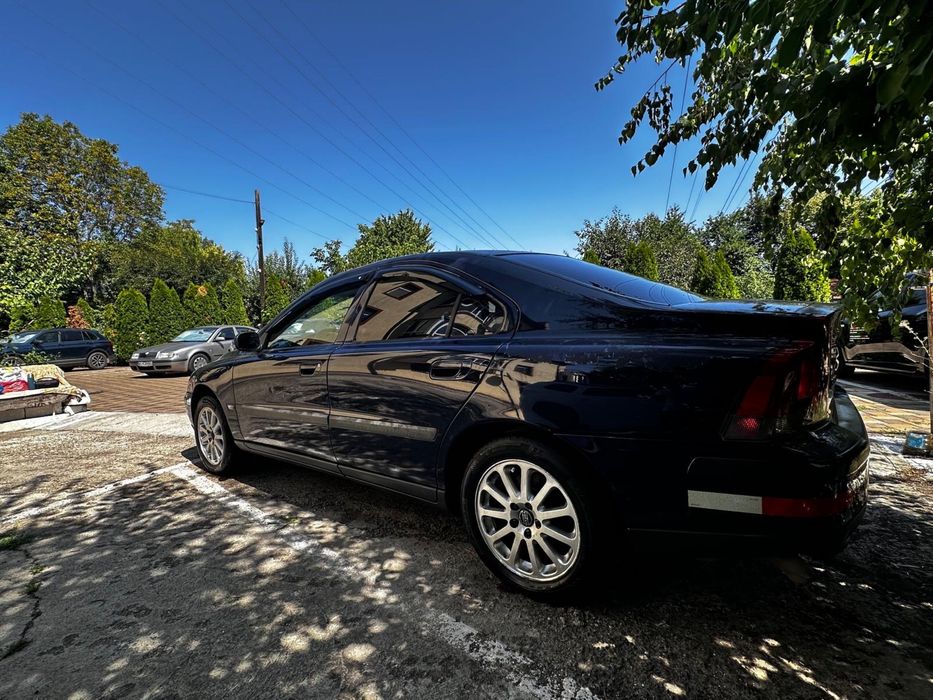 Volvo S60 | 2.4 D5 (163 CP) | Manuală | 2004 | Întreținut, Revizuit
