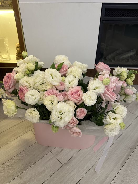 Цветы свежие,получили в 00:00,состоянее хорошее