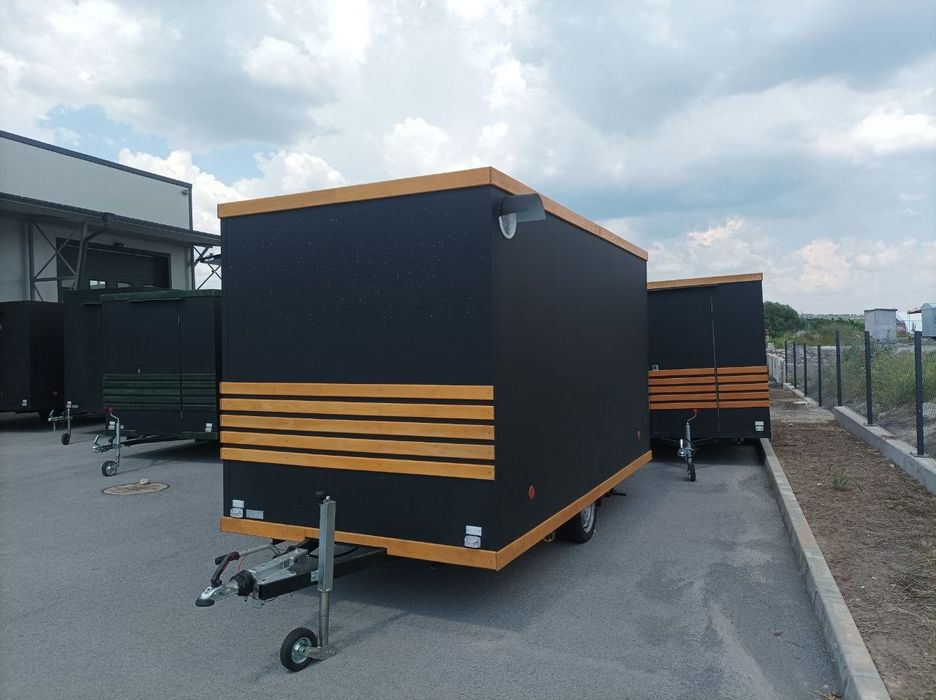 Търговска каравана за бързо хранене със спирачка 4*2м