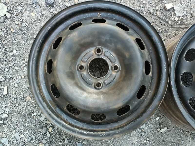 Продам оригинальные металлические диски на Ford